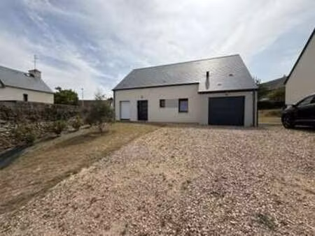 location maison à saint-sylvain (14190) : à louer / 82m² saint-sylvain