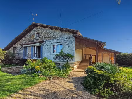 maison de 100 m² à rénover sur 1200 m² de terrain 21440 chanceaux