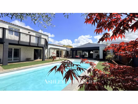 vente maison 5 pièces 220 m² dompierre-sur-mer (17139)