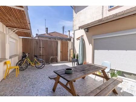 location meublée maison 13 pièces 185.36 m² à talence (33400)  505 €