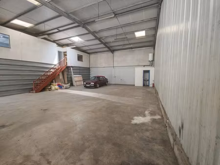 location locaux professionnels 0 pièces 220 m² à merignac (33700)  1 950 €