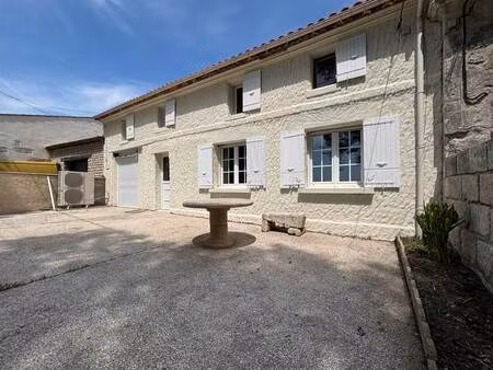 vente maison 5 pièces 131 m² pessines (17810)