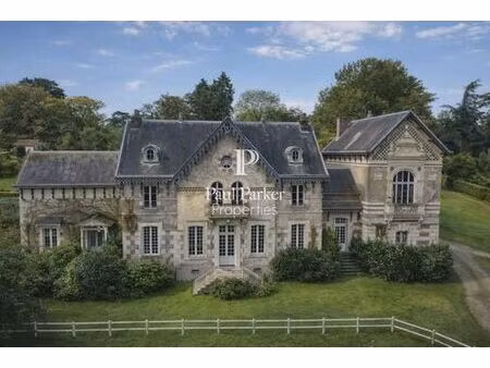 prestigieux château en vente guipry  france