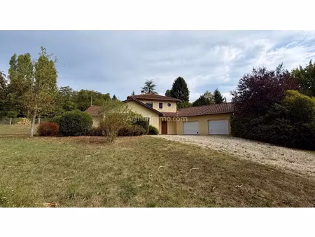 vente maison 4 pièces 126 m² à les avenières (38630)  280 000 €