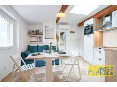 studio de charme au cœur du vieil antibes  à deux pas du marché provençal