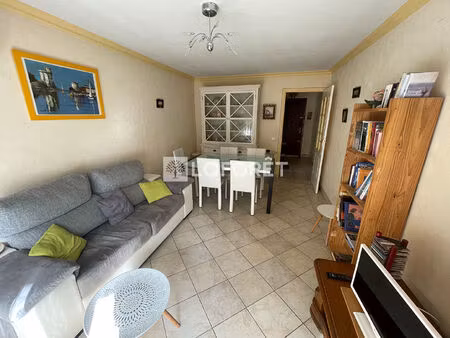 frejus location appartement t3 meuble cave parking