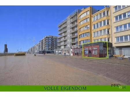 commercieel te koop in koksijde met 2 slaapkamers