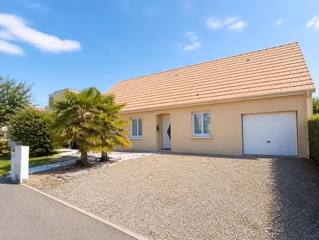 vente maison 5 pièces 120 m² à saint-saturnin (72650)  369 999 €