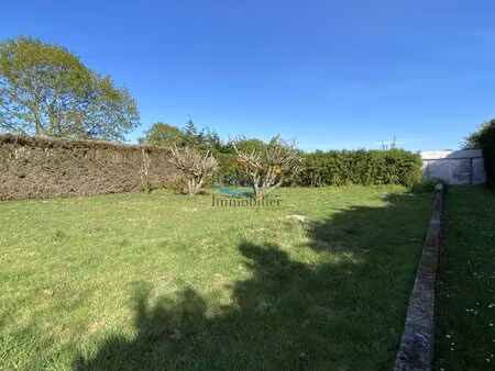 terrain constructible 700 m²