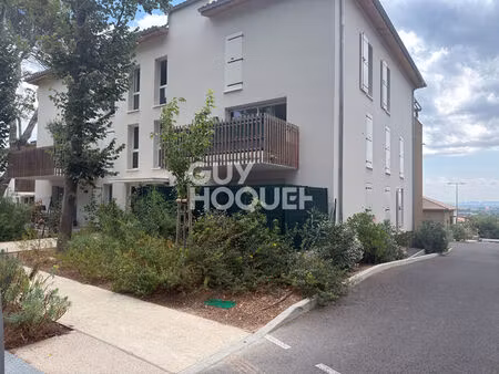 superbe appartement t2 récent de 45 m² avec terrasse ? villeneuve-lès-avignon