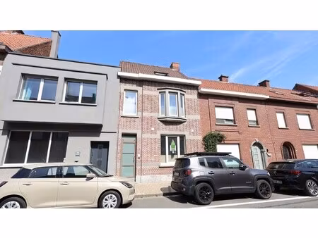 huis te huur in roeselare met 3 slaapkamers