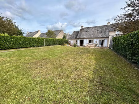 location maison 4 pièces  71.20m²  château