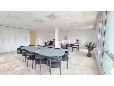 vente bureaux 972 m²