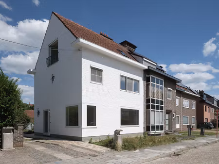 huis te huur in gent met 4 slaapkamers