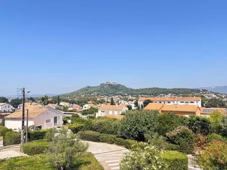 vente appartement 2 pièces 42 m² six-fours-les-plages (83140)