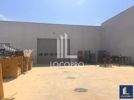 vente local d’activités la motte 83920 5070m²