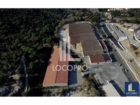 location local d’activités sainte maxime 83120 310m²