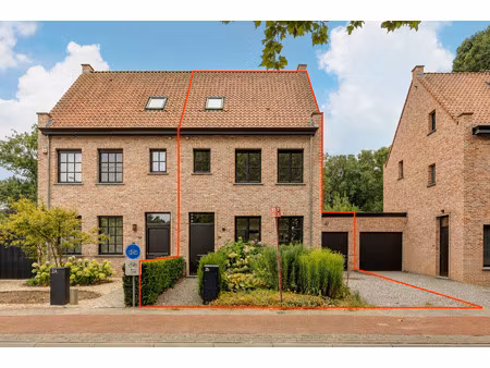 huis te koop in zoersel met 3 slaapkamers