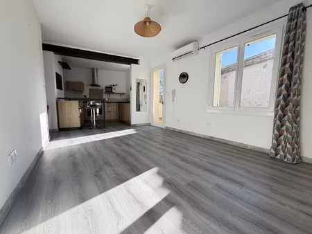 appartement t2 meublé avec extérieur
