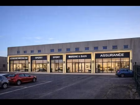 vente entrepôt le pontet 84130 2500m²
