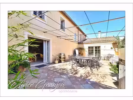 élégante maison de charme languedocienne avec appartement indépendant