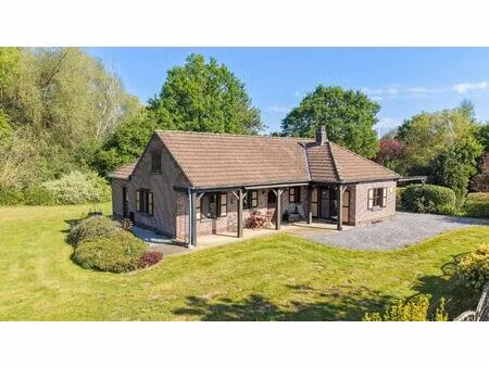 bungalow à vendre à rue de velupont 21 braives (vbe52527)