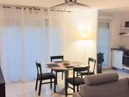 location appartement 3 pièces meublé à puget-sur-argens (83480) : à louer 3 pièces meublé 