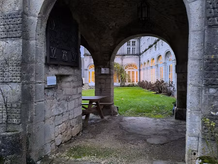 château à vendre à besançon