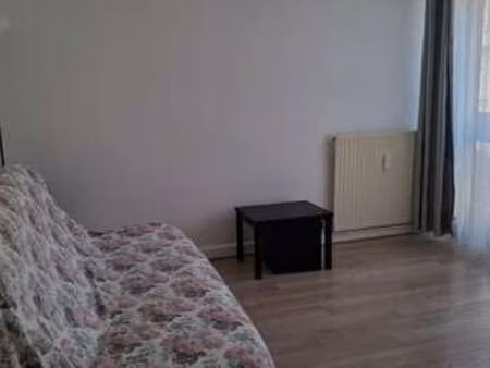 location appartement t1 meublé à versailles (78000) : à louer t1 meublé / 32m² versailles