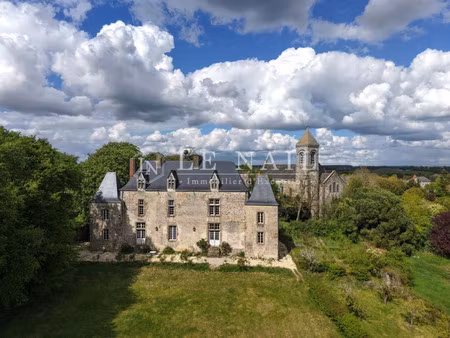 château à vendre à laval