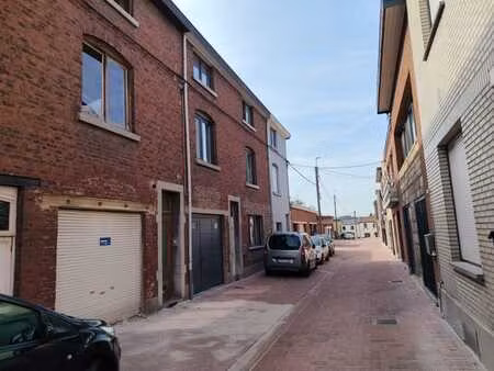 maison 4 ch + garage à valoriser — proche cointe/liège