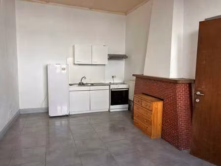 studio à louer à neufchâteau (6840) - epc c