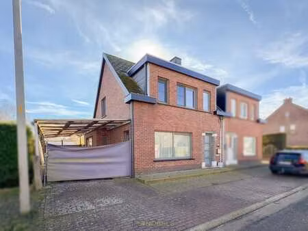 à vendre  maison familiale à moderniser avec vue dégagée ...