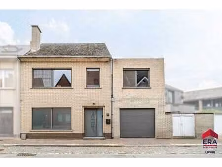 maison prête à emménager avec 3/4 chambres  garage & jardin