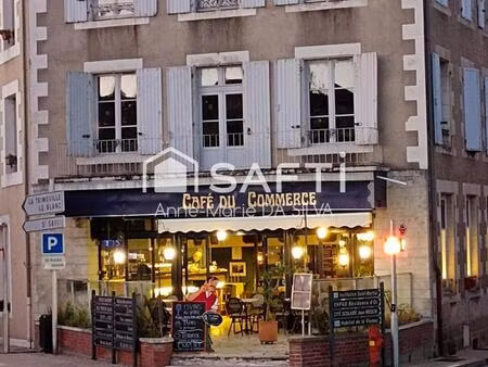 cafe tres bien situe