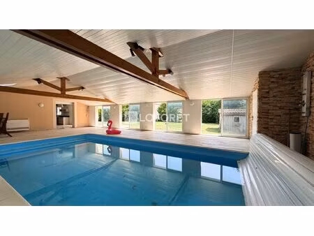 maison avec piscine interieure - 167 m² - 4 chambres