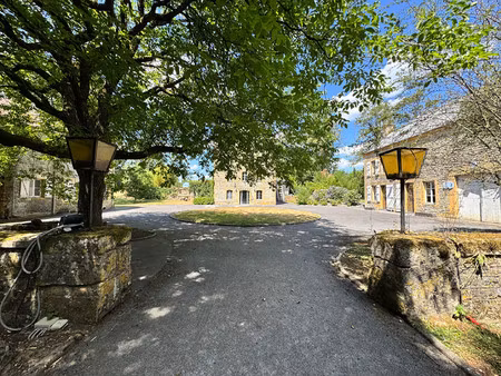 maison de luxe à vendre à tournes