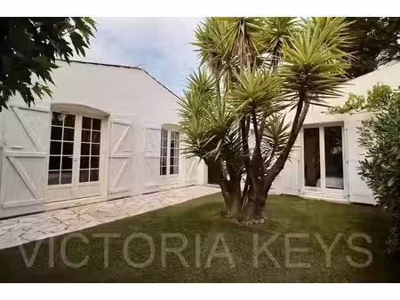 vente maison 6 pièces 145 m² à les portes-en-ré (17880)  1 150 000 €