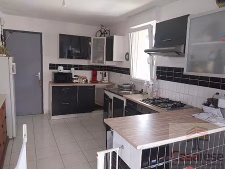 vente maison 6 pièces pleugueneuc (35720)