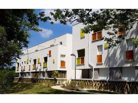 location appartement 2 pièces 42 m² à artigues-près-bordeaux (33370)