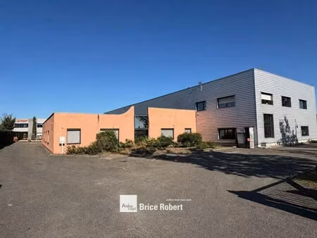 location local d’activités vaulx en velin 69120 1446m²
