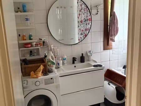 t3 / 54m² / pont de neuilly (ligne 1)