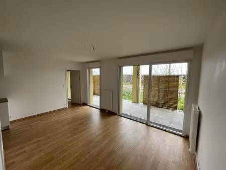 appartement t2 44m2 récent - ile de nantes  prairie-au-duc