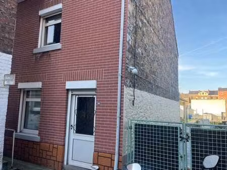 une maison à réinventer au cœur d'andenne