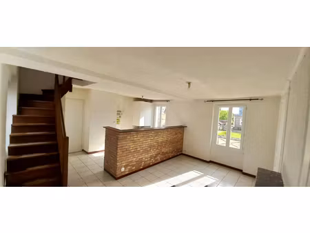 très beau duplex ? 50m du centre-ville ?