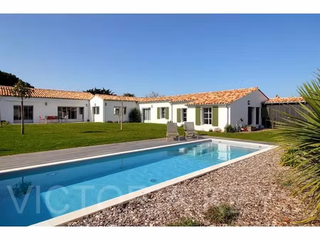 vente maison 7 pièces 260 m² à le bois-plage-en-re (17580)  2 940 000 €
