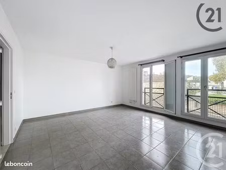 appartement 2 pièces 55 m²