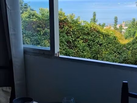 studio vue mer + balcon 2mns des plages