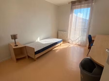 studio 1 pièce 20 m²