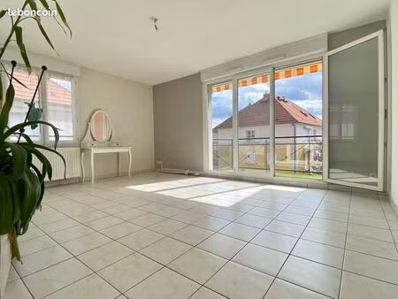 appartement 4 pièces 75 m²